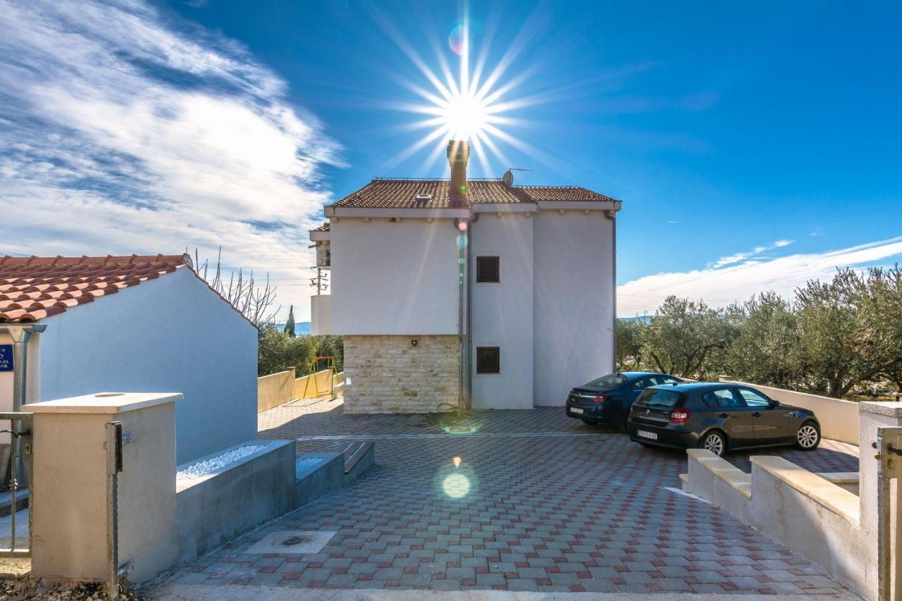 Villa Slavica Sveti Filip i Jakov Luaran gambar