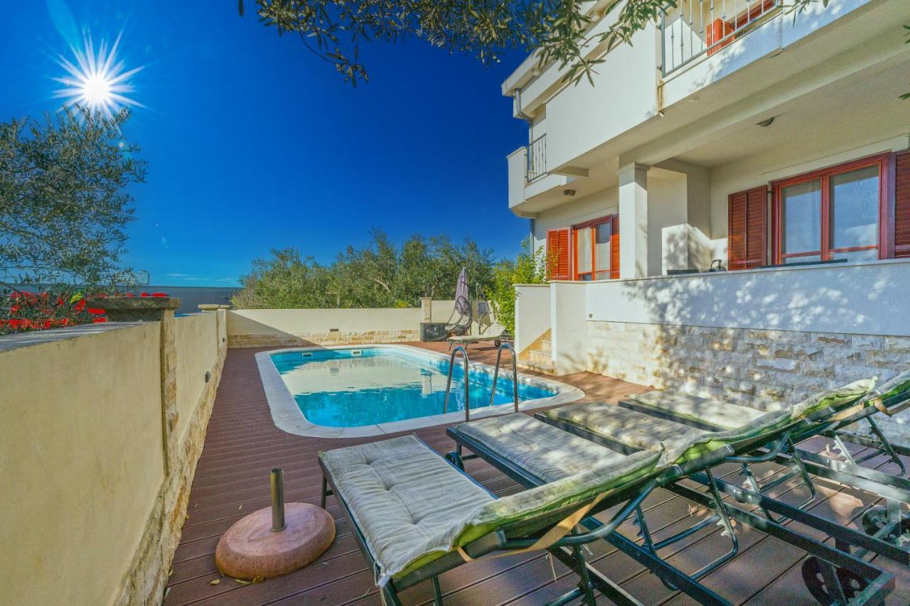 Villa Slavica Sveti Filip i Jakov Luaran gambar