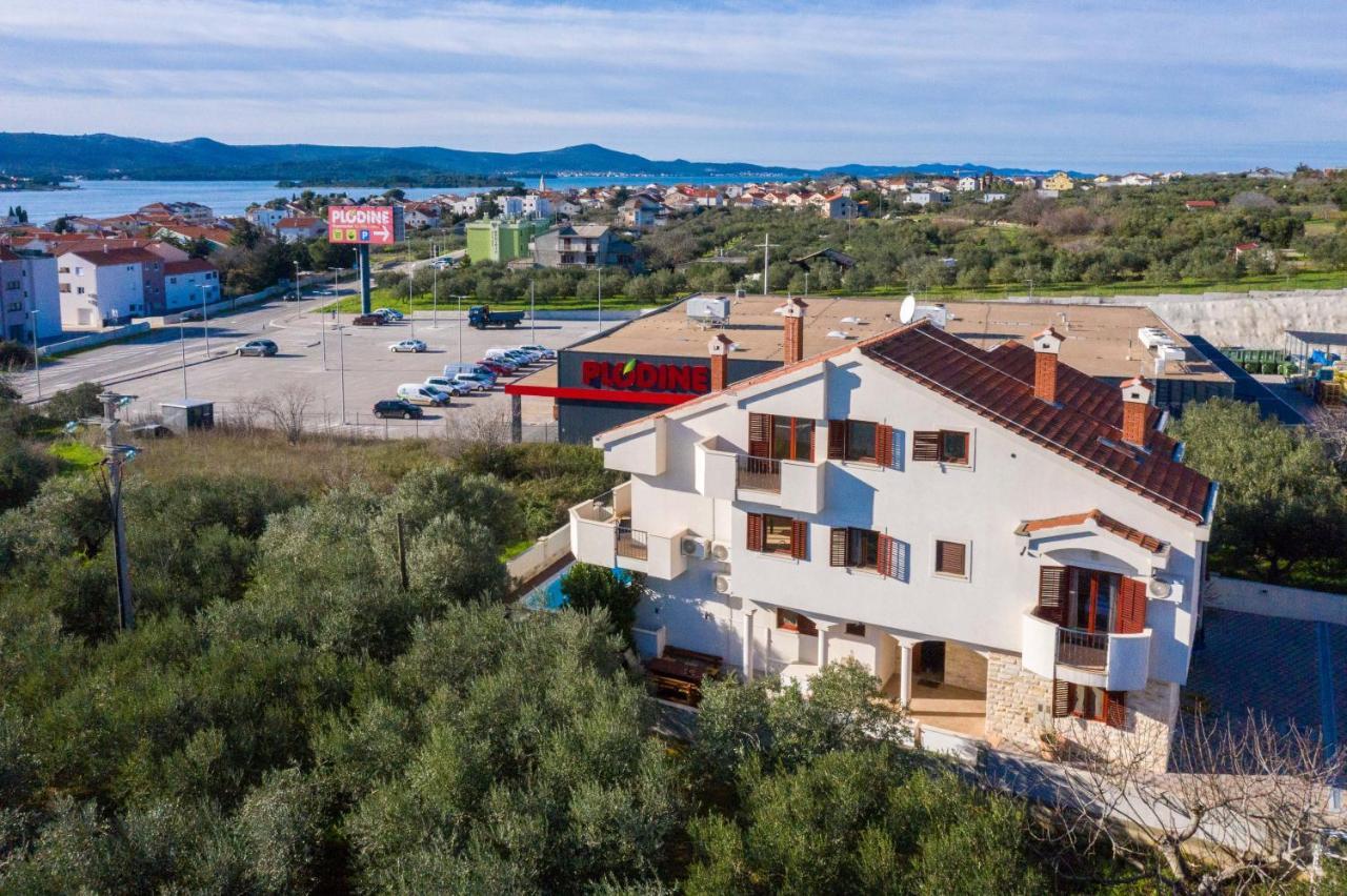 Villa Slavica Sveti Filip i Jakov Luaran gambar