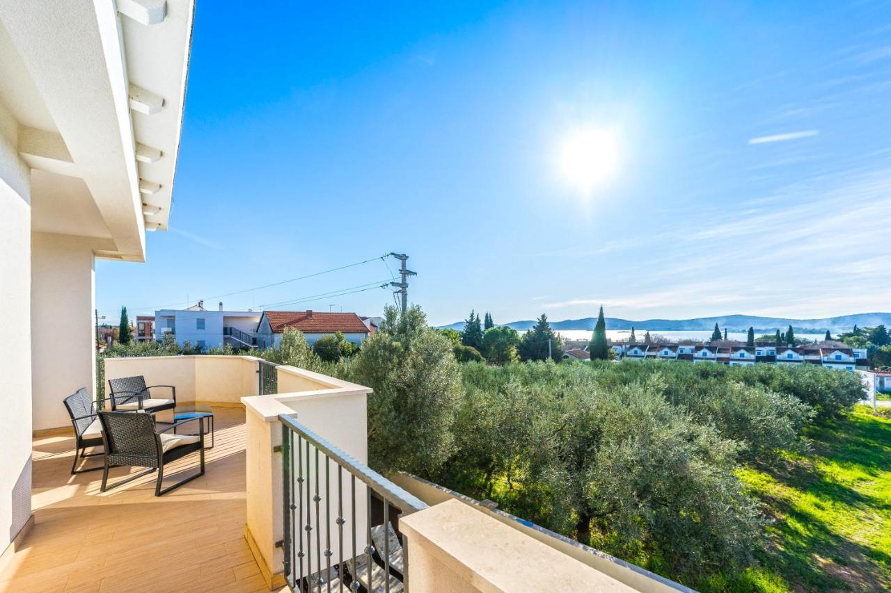 Villa Slavica Sveti Filip i Jakov Luaran gambar